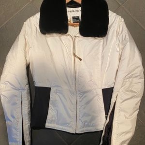 Obermeyer Light to Medium Weight Fashion Ski Jacke